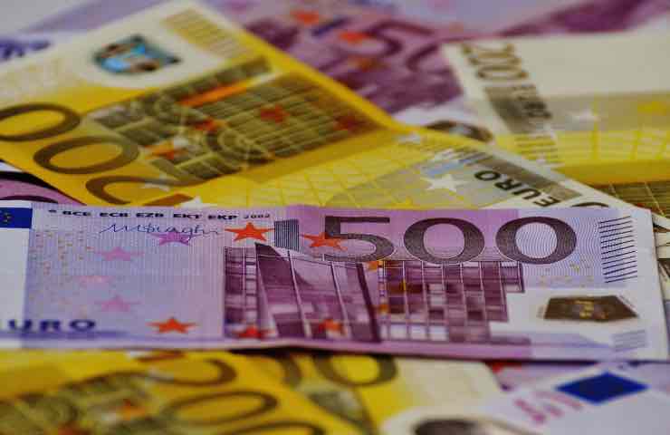 Savona  Badanti 2023 aumenti da 109 a 145 euro